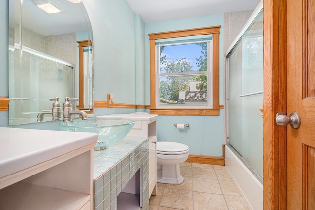 134 Marshall Blvd, Elkhart, IN 46516 - full bath featuring vanity and shower / bath combination with glass door
