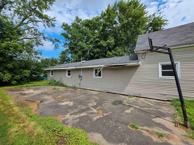 722 N Main St, Sullivan, IN 47882 - back of house