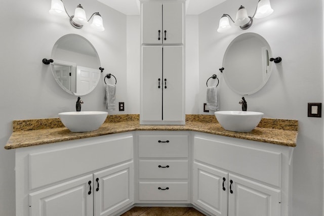 7415 Witling Blvd, Roanoke, IN 46783 - full bath with double vanity and tile patterned floors