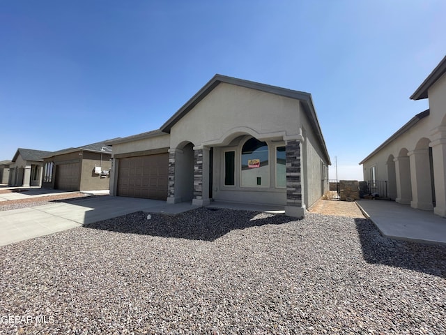 view of front of house featuring a garage