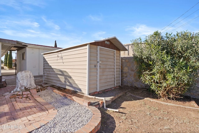 view of shed / structure