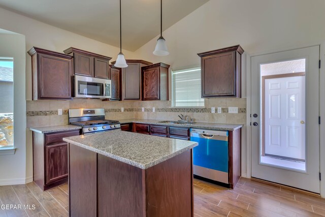 14345 Tobe Davis Dr, Horizon City, TX 79928 - photo 8