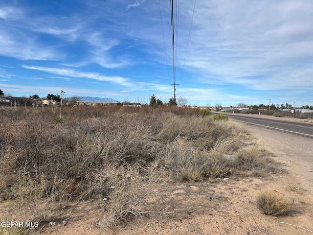 Listing photo 2 for 408 Mccombs Rd, Chaparral NM 88081