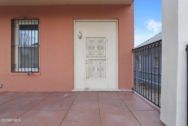 view of property entrance