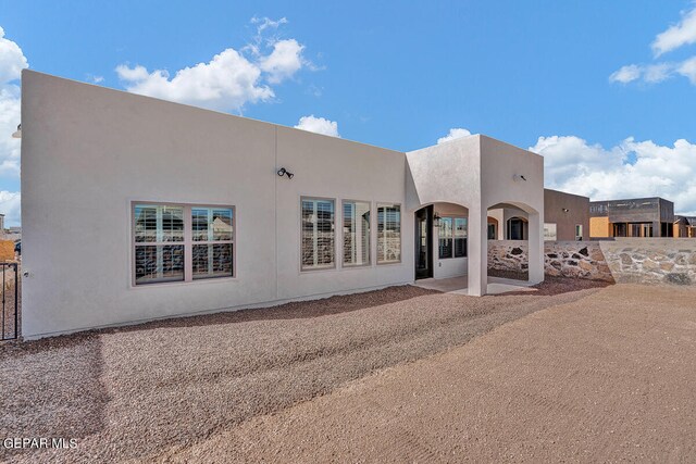 13357 Highworth Dr, El Paso, TX 79928 - rear view of house featuring a patio