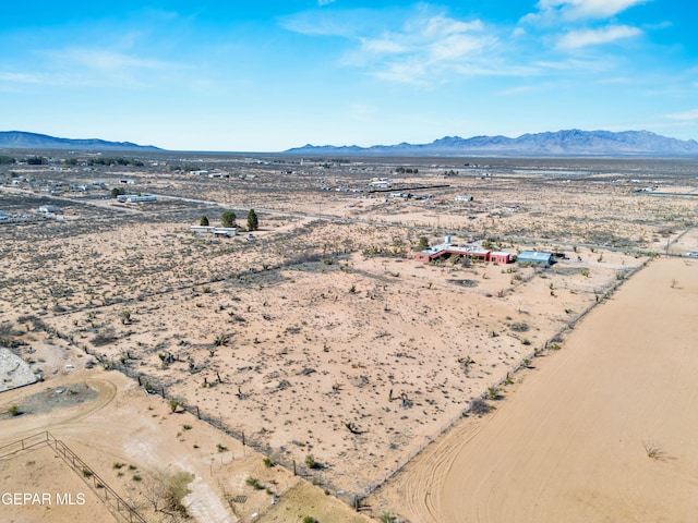 bird's eye view featuring a mountain view