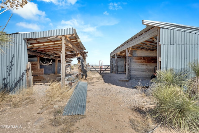 view of outdoor structure