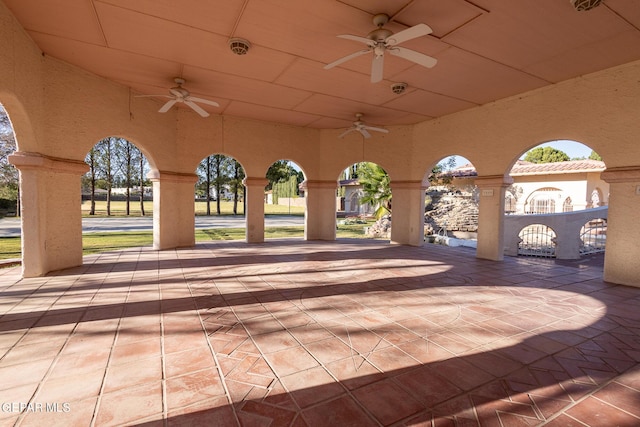 18 Via Placita, El Paso, TX 79927 - view of patio / terrace with ceiling fan