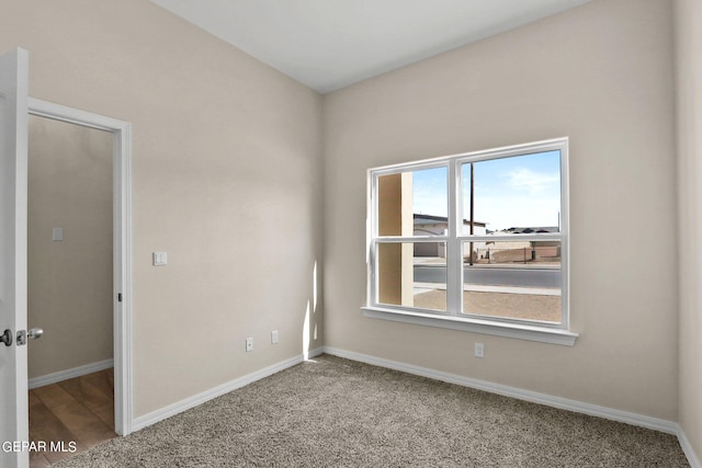 view of carpeted spare room