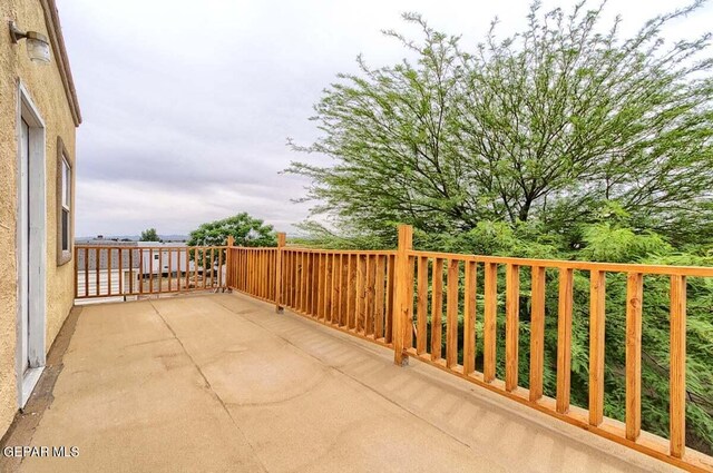 view of terrace featuring a balcony