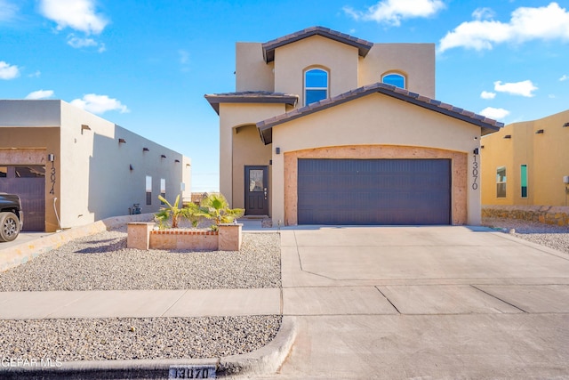 view of front facade with a garage