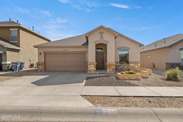 view of front of house featuring a garage