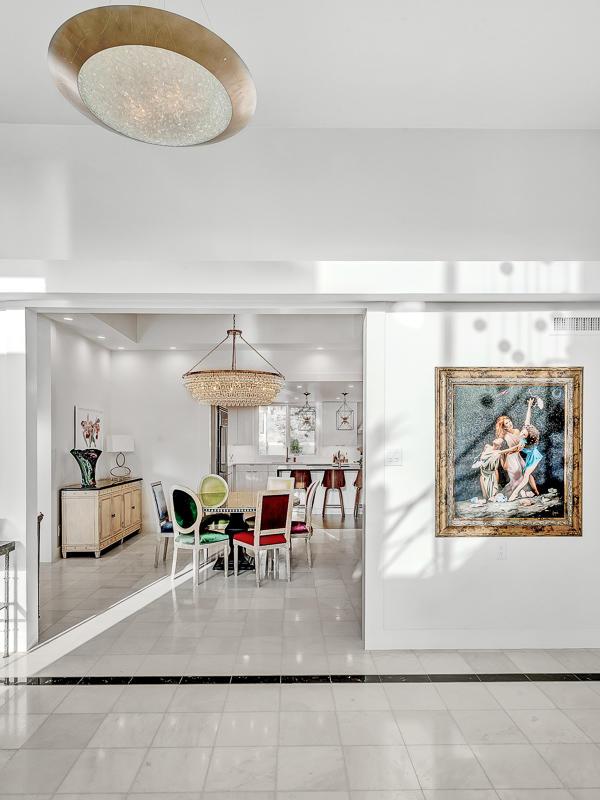 928 Singing Hills Dr, El Paso, TX 79912 - building lobby with visible vents
