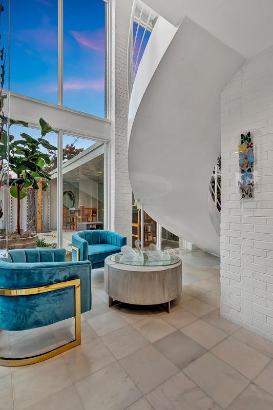 928 Singing Hills Dr, El Paso, TX 79912 - view of building lobby