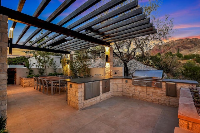 928 Singing Hills Dr, El Paso, TX 79912