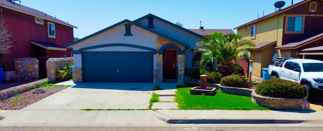 view of front of property featuring a garage