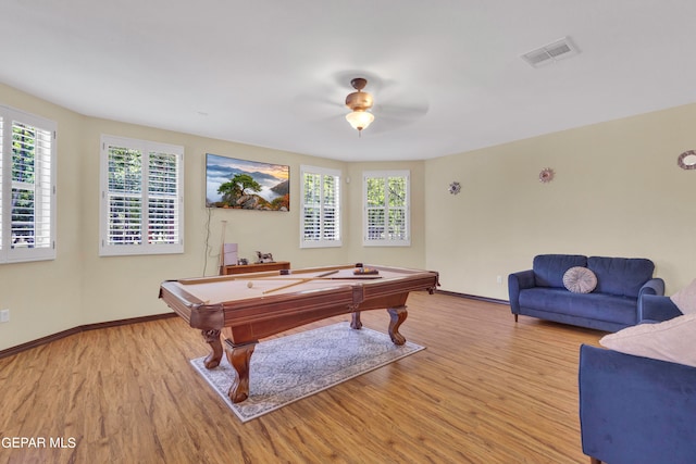 playroom with light hardwood / wood-style flooring, billiards, and ceiling fan