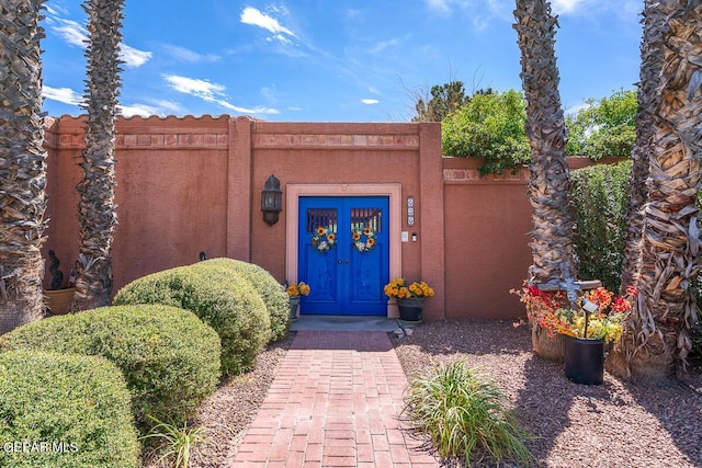 view of property entrance