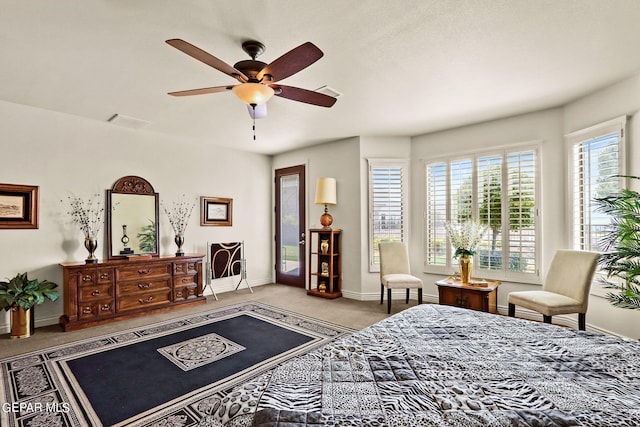 bedroom with ceiling fan