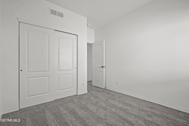 13158 Ludlow Ln, El Paso, TX 79928 - unfurnished bedroom featuring carpet flooring and a closet