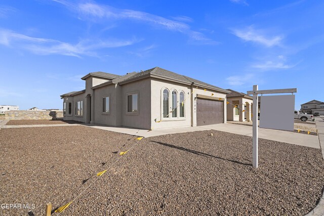 1041 Summer Lake St, El Paso, TX 79928 - photo 3