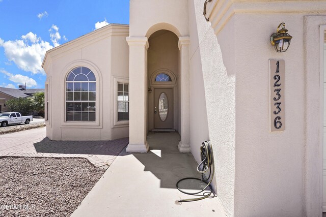 view of entrance to property