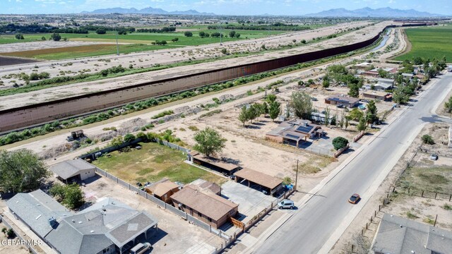 12865 Petunia Dr, San Elizario, TX 79849 - photo 8