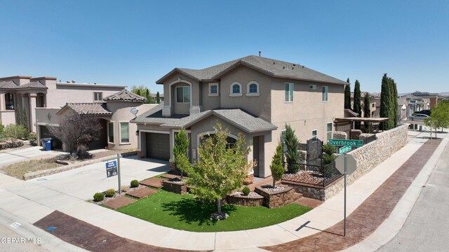 view of front of property featuring a garage