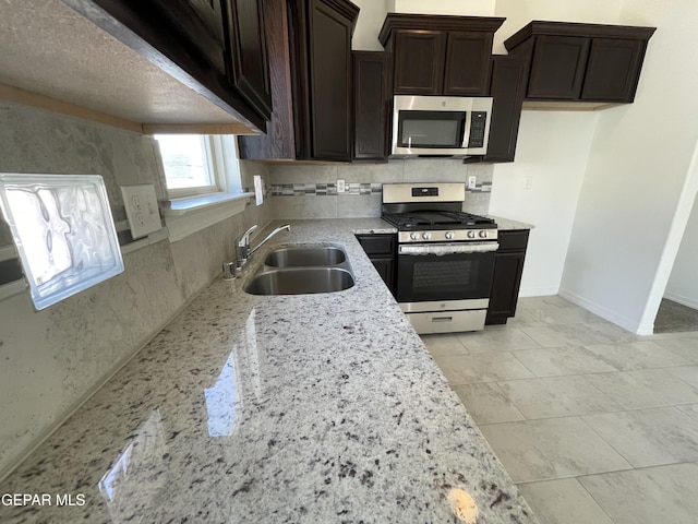 13067 Beccles St, El Paso, TX 79928 - photo 8