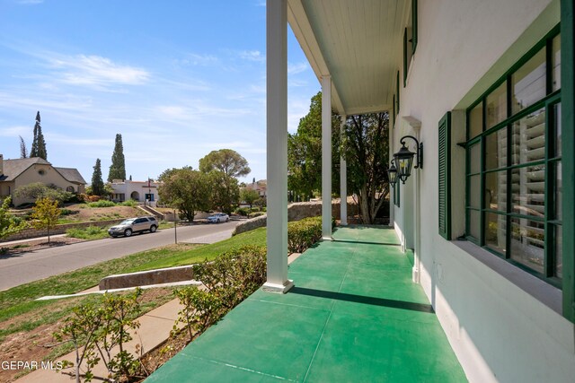 view of patio / terrace with a porch