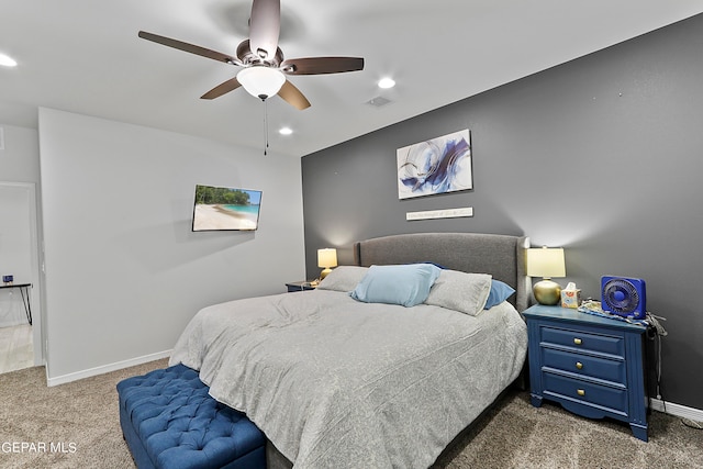 carpeted bedroom featuring ceiling fan