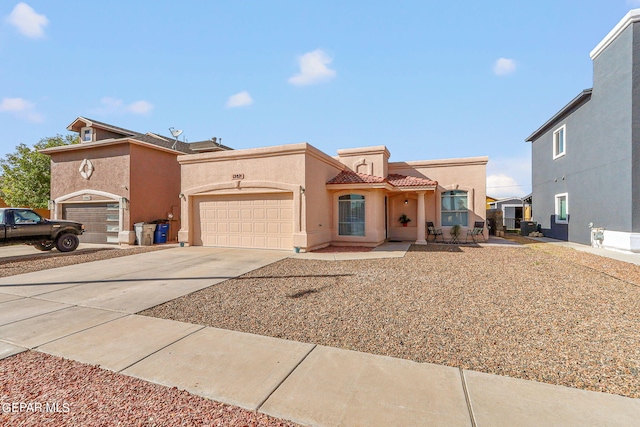 view of front of house featuring a garage