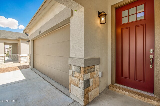 view of entrance to property