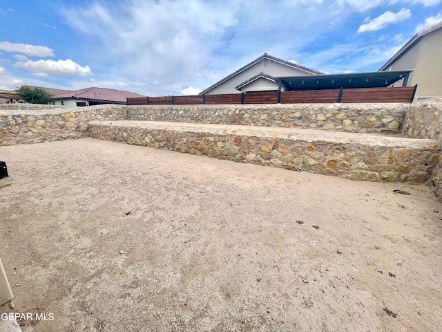 view of yard featuring a patio area