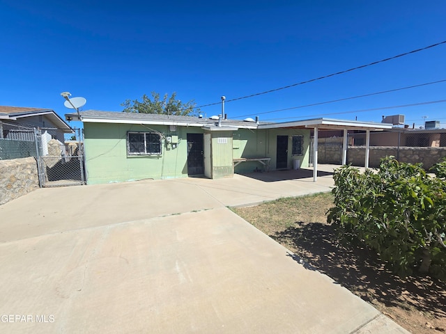 view of front of home