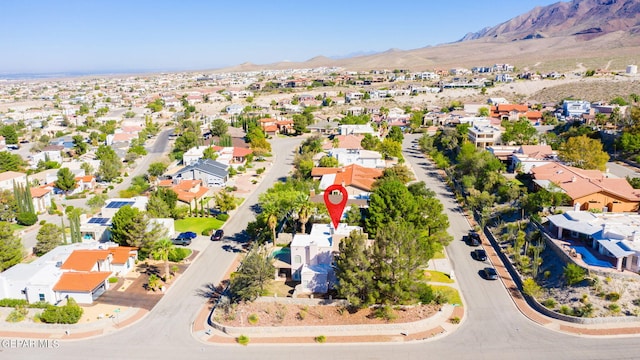 bird's eye view featuring a mountain view