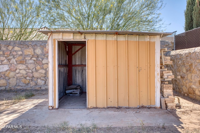 view of outdoor structure