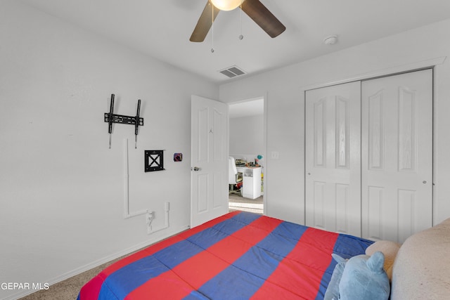 bedroom with a closet, carpet flooring, and ceiling fan