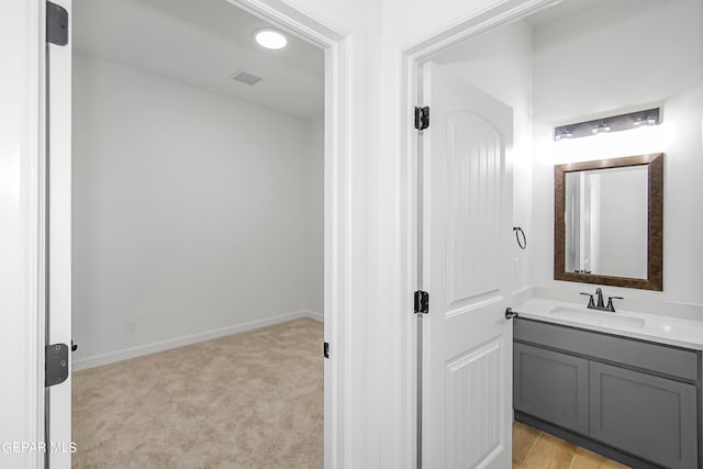 bathroom with vanity