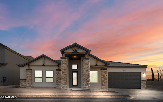 view of front of house featuring a garage