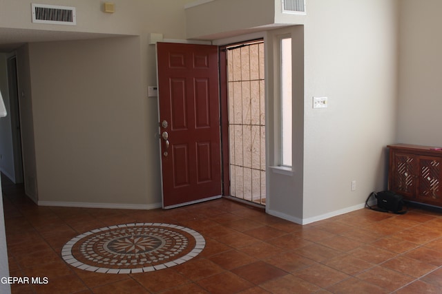 view of tiled entryway