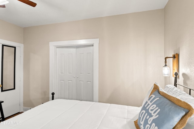 bedroom with a closet and ceiling fan