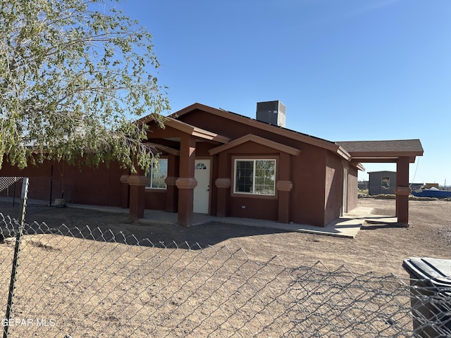 view of front facade with a patio