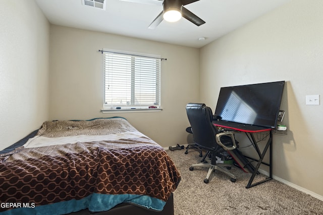 bedroom featuring carpet and ceiling fan