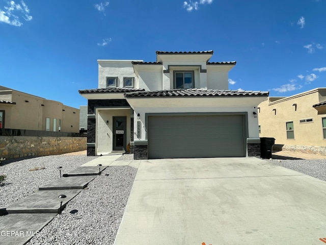 view of front facade with a garage