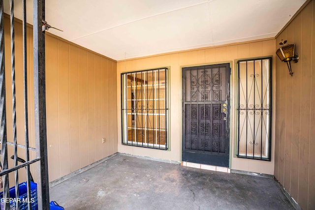 view of entrance to property