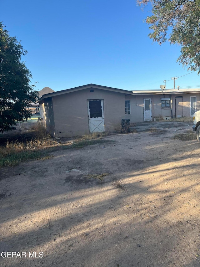 view of front of home