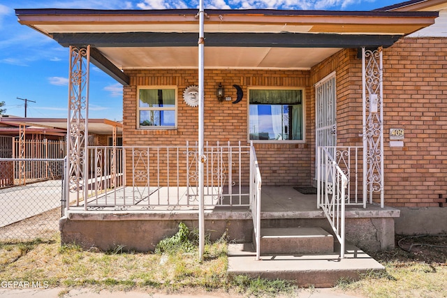 view of front facade featuring a porch