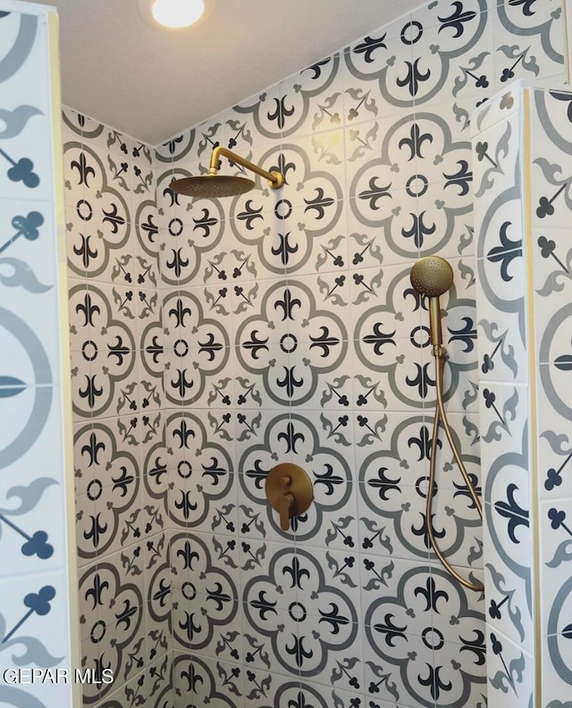 room details featuring a shower