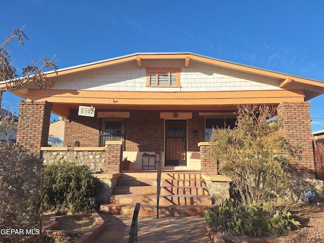 view of front facade featuring covered porch